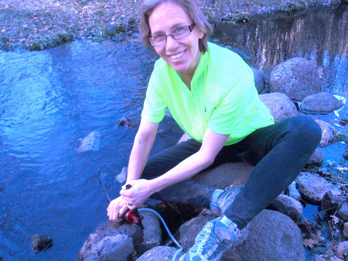 Terry Struck on the MSR Sweet Water Filter (GDMBR, Black Canyon, Gila NF).